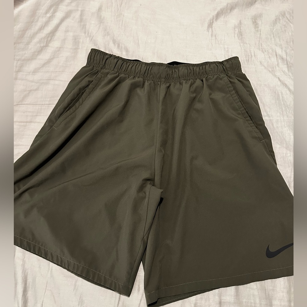 Olive green men’s Nike shorts